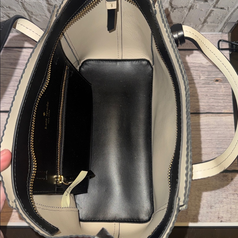 Kate Spade New York Ivy Drive Small Loryn satchel - Picture 4 of 12